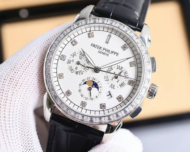 白 金 新品百达翡丽 Patek Philippe 复杂功能系列男士腕表 奢华优雅 经典的设计无惧时间的考验 镶嵌施华洛钻作为刻度更显示出华贵气质 搭载原装进口